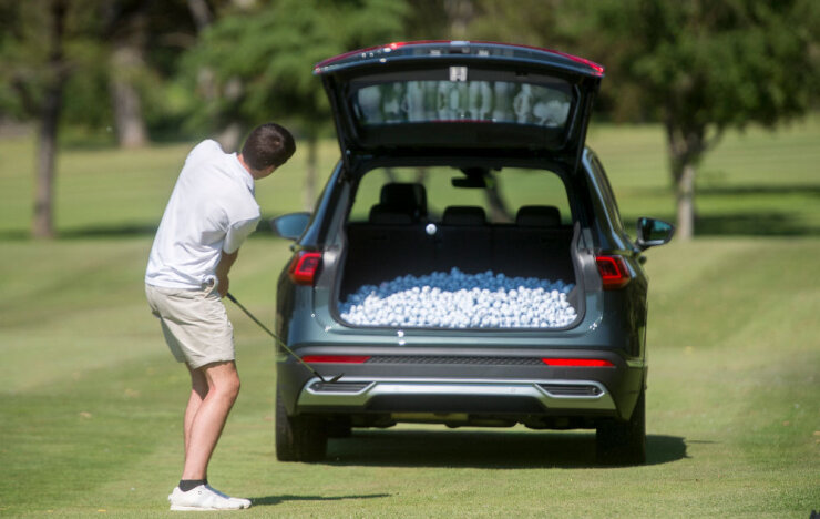 VIDEO: mitu golfipalli mahub Seat Tarraco pagasiruumi?