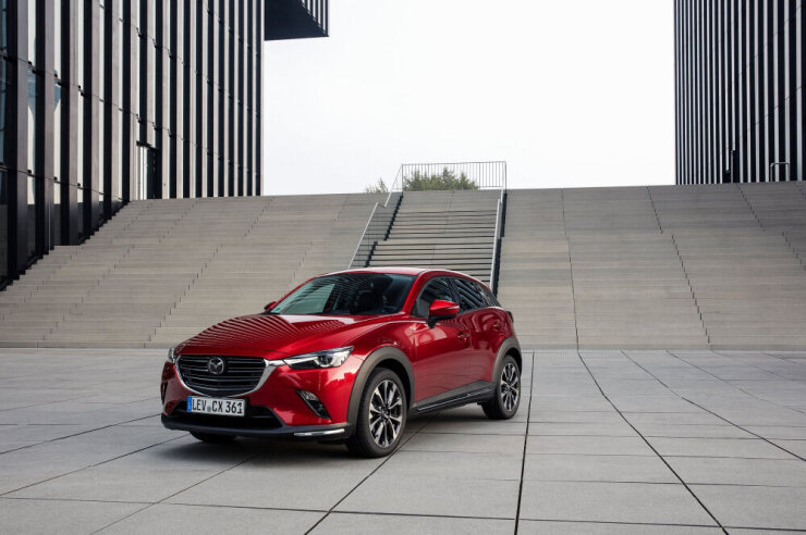 Mazda CX-3 läbis värskenduskuuri
