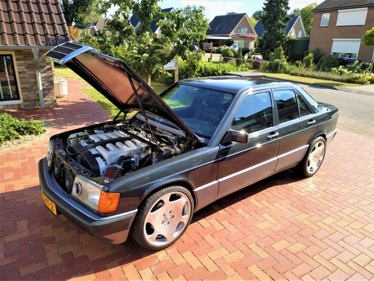 Päeva leid. Müüa Mercedes 190E 6,0 V12