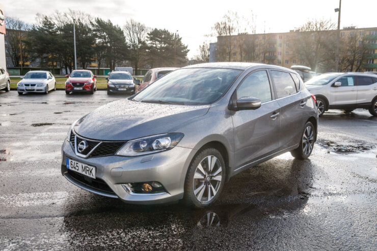 Nissan Pulsar: praktiline, probleemse mootoriga