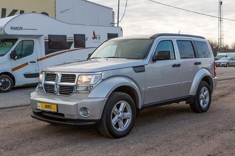 Kuidas peab vastu jõulise välimusega Dodge Nitro?