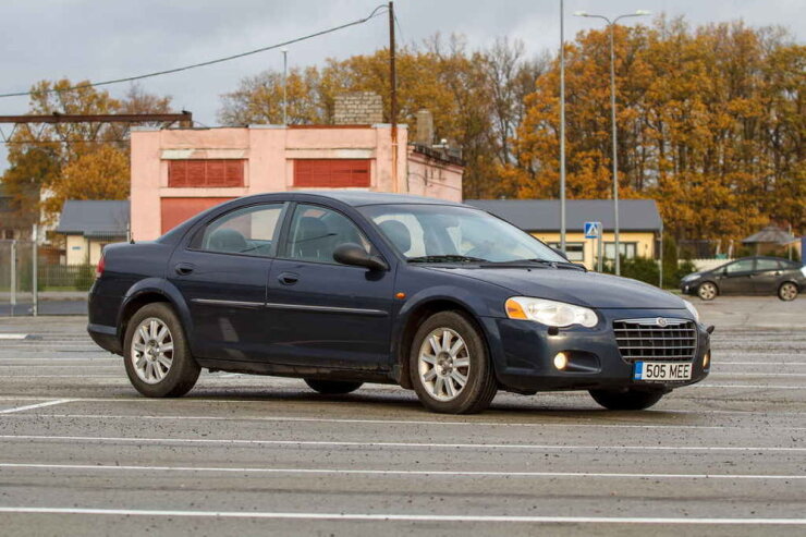 Kasutatud Sebring: kas madal hind on ainus pluss? 