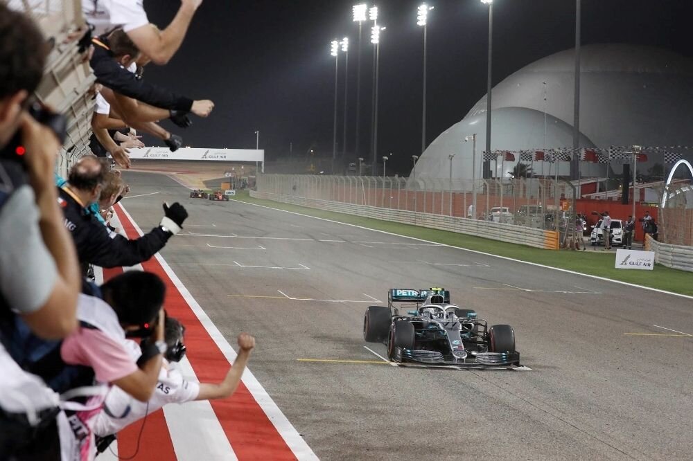 F1: Bahreini etapp sõidetakse tühjade tribüünide ees