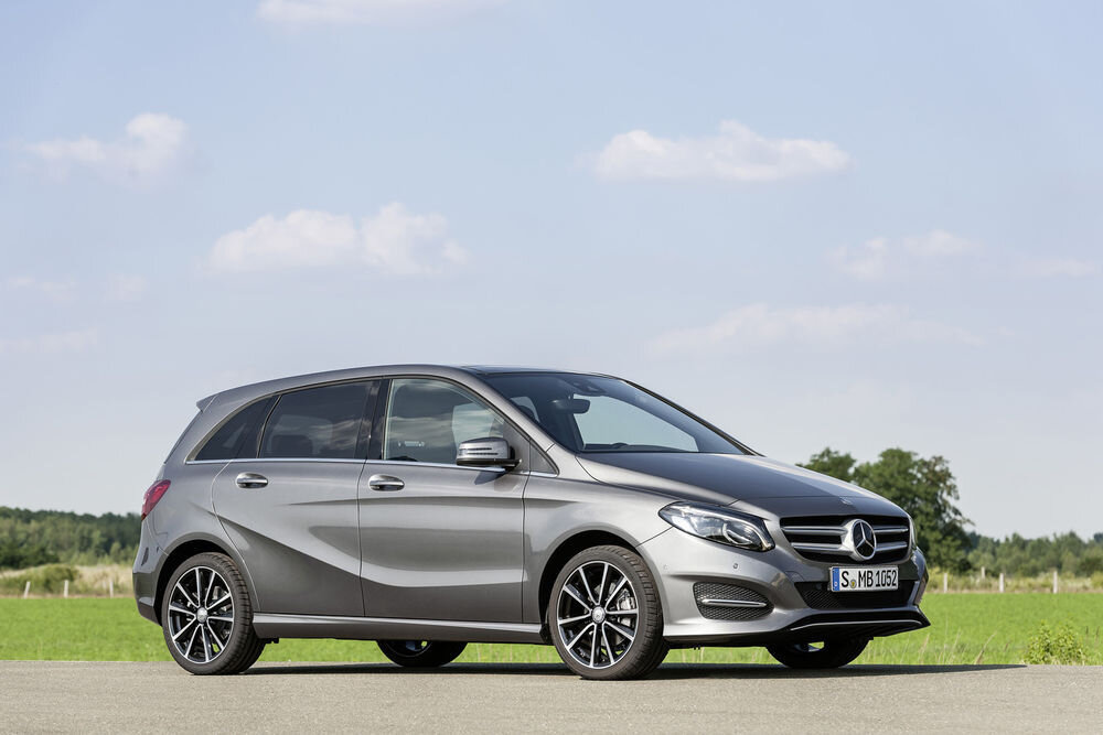 Daimler kutsub hooldusesse rohkem kui miljon autot