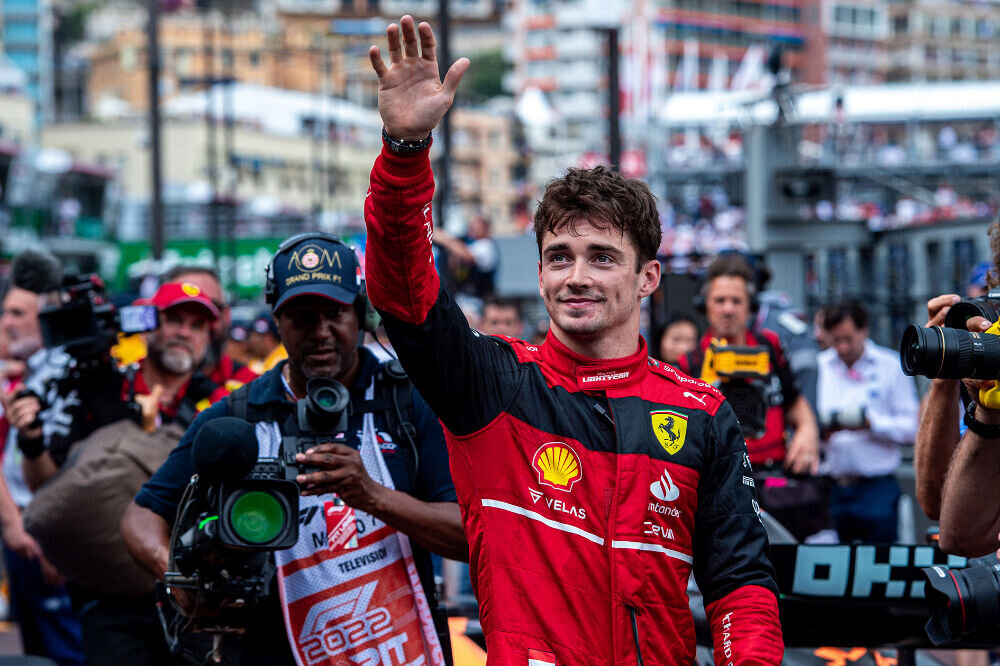 Charles Leclerc alustab kodurajal parimalt stardikohalt