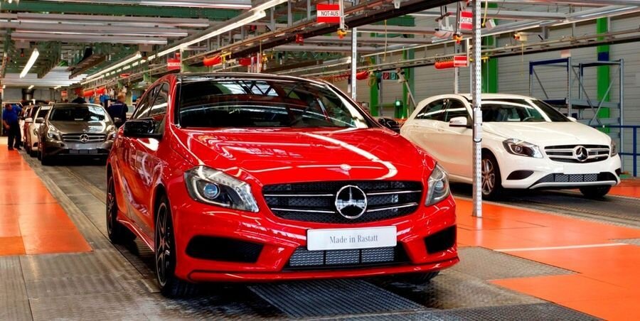 Suur nõudlus pisikeste Mercedeste järele toob lisavahetuse