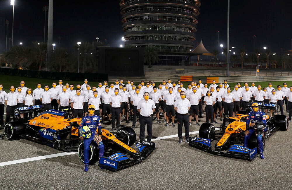 McLaren müüs osa oma F1 tiimist