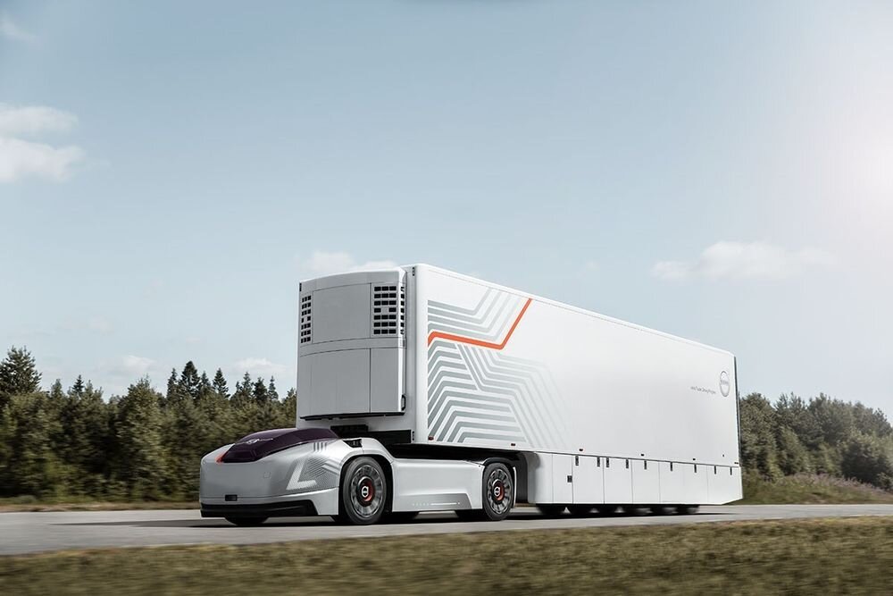 Volvo tulevikuveok jäi ilma kabiinist