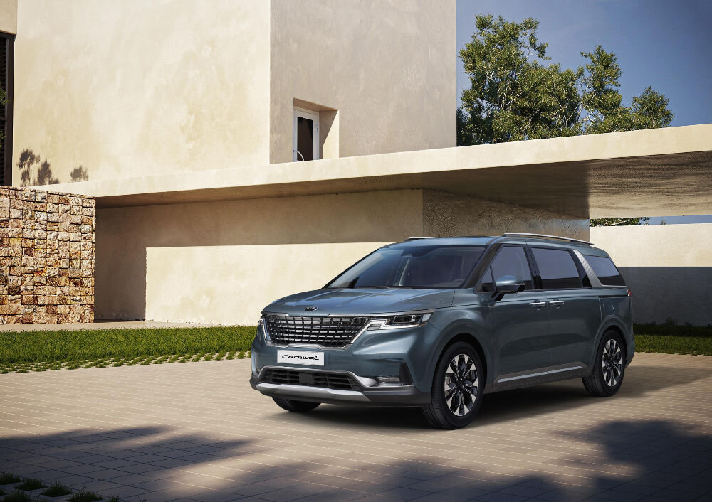 Uus Kia Carnival sai eelkäijast suurem