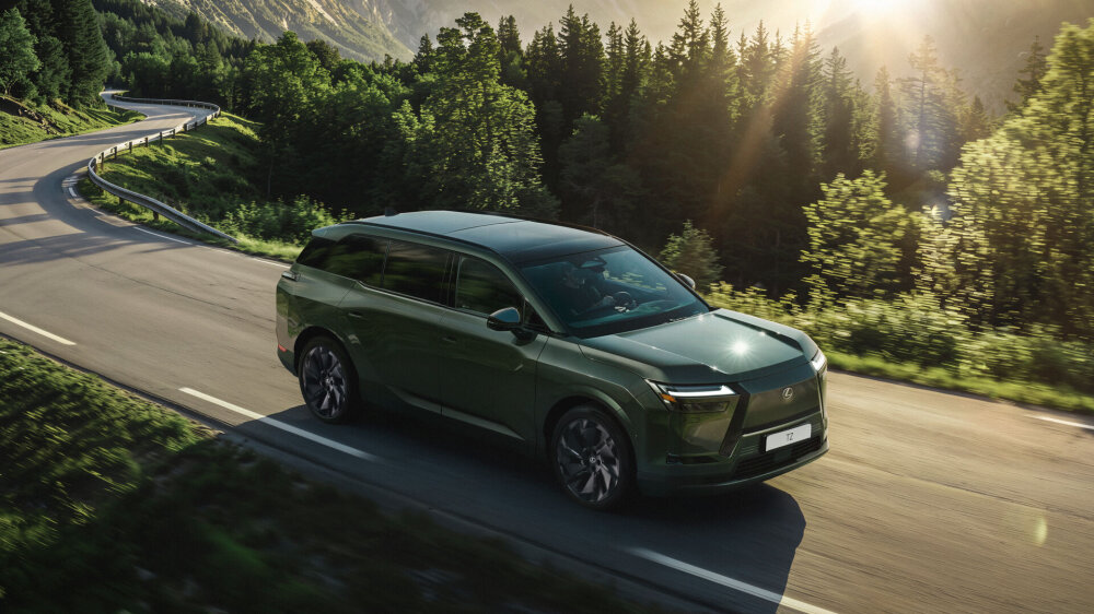 Lexus TZ: täiselektriline kuuekohaline zen-salong jõuab Eestisse 2027. aasta kevadel