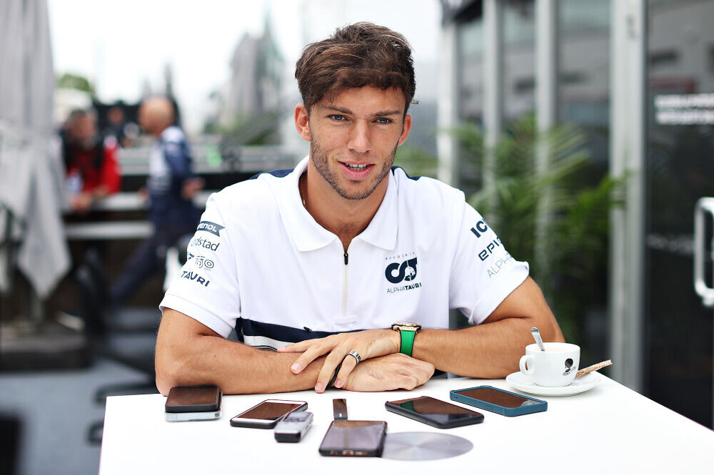 Pierre Gasly jätkab AlphaTauri tiimis ka järgmisel hooajal