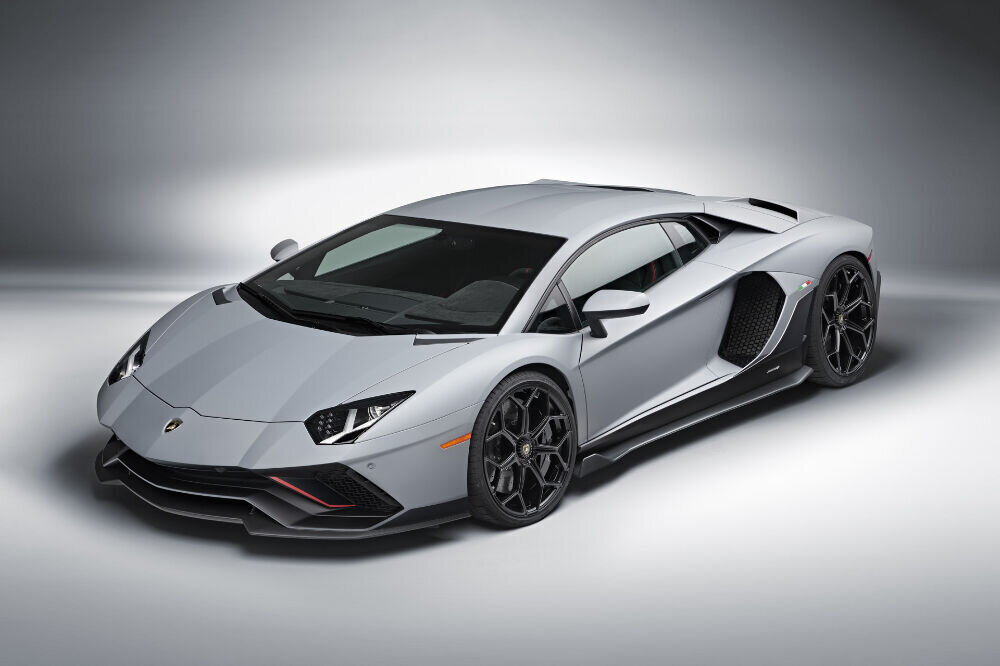 Fotod: selline näeb välja kõige viimane Lamborghini Aventador