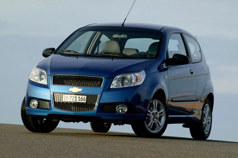 Kolmeukselist Chevrolet Aveot näeb Genfis