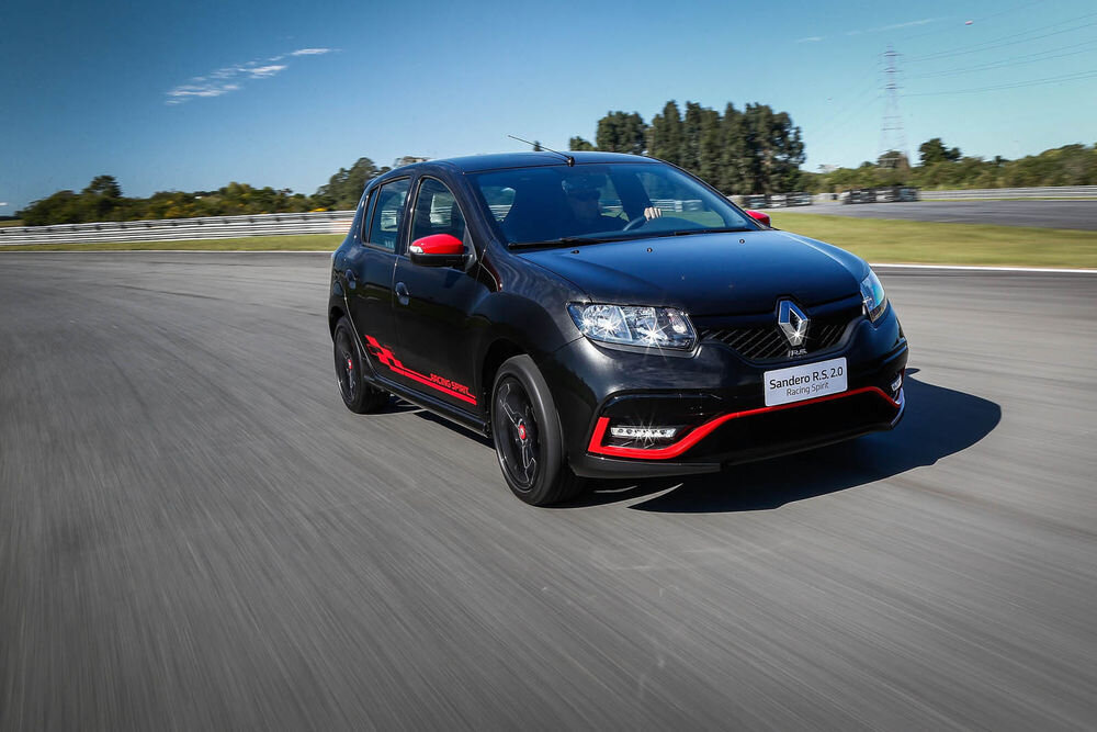 Argentiinas esitleti Renault Sandero RS 2.0 uhiuut versiooni