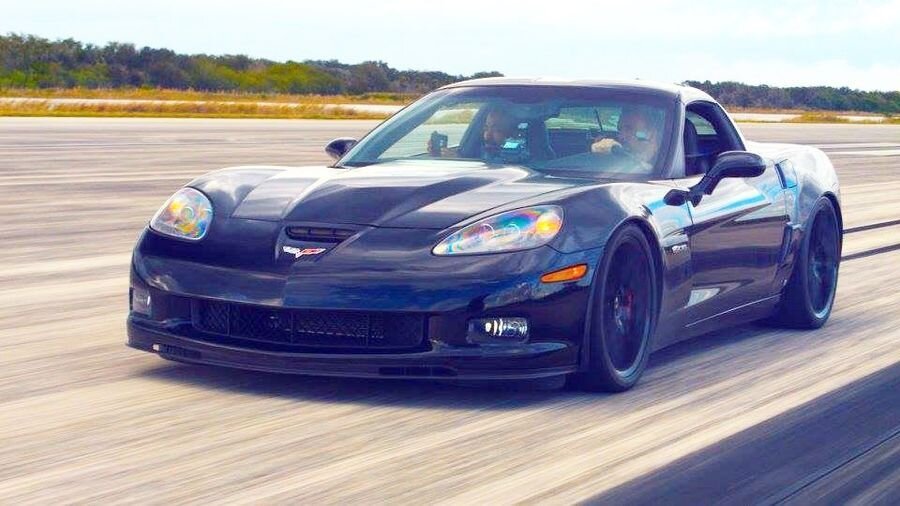 Elektriline Corvette kihutas 330,8 km/h