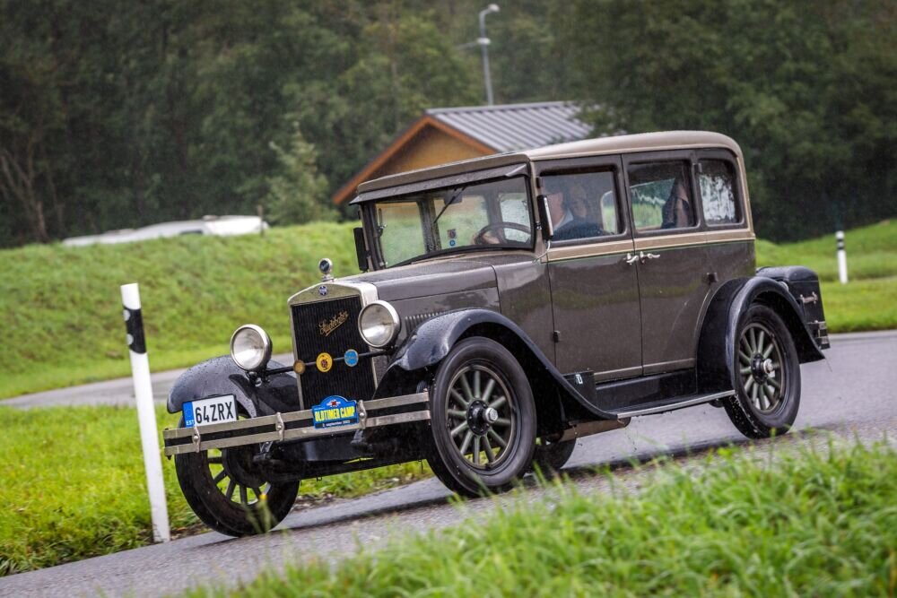LaitseRallyPark-is toimuv Oldtimer Camp alustab paraadsõiduga Haapsalust