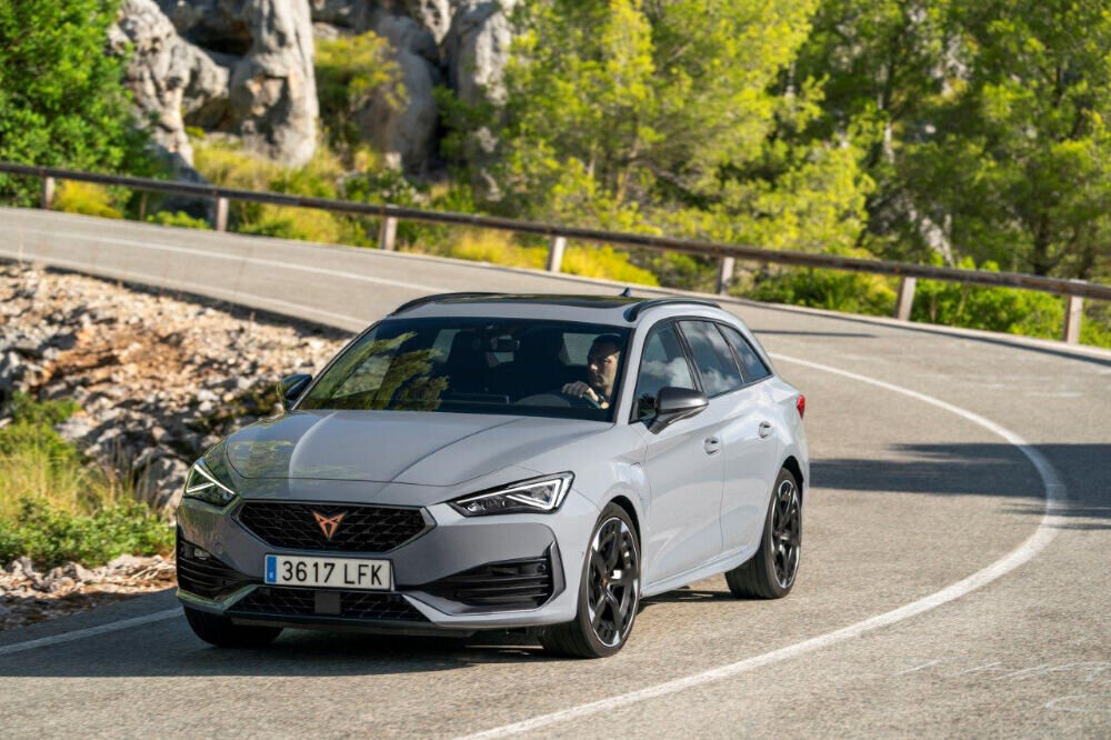Uus CUPRA Leon jõudis Eestisse