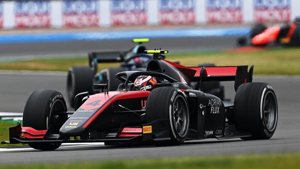 Vormel-2 sarja juhib Ferrari kasvandik