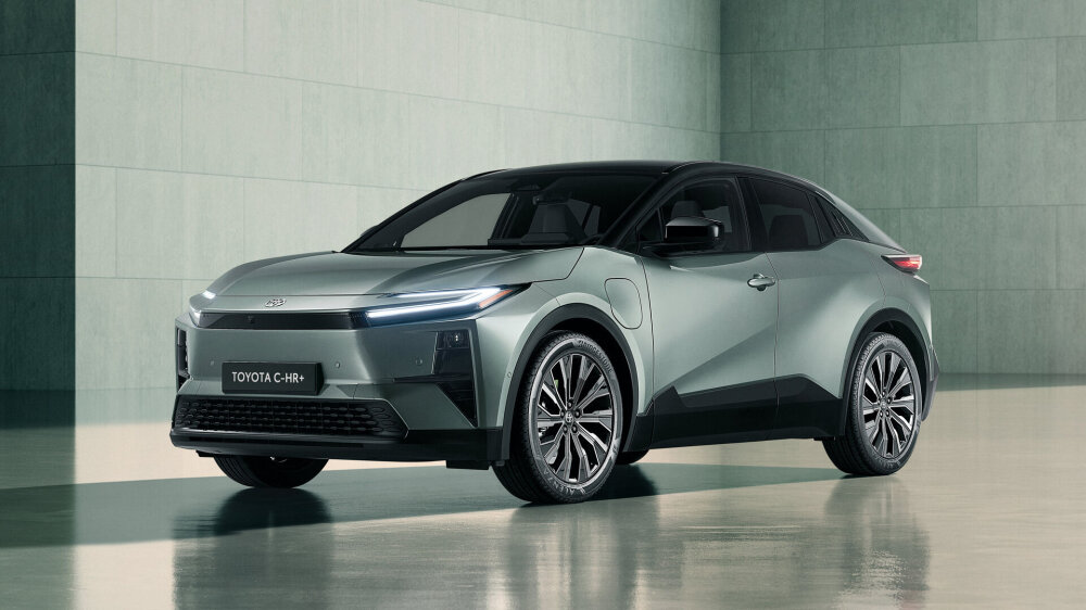 Eestisse saabus  müügile Toyota Euroopa võimsaim linnamaastur