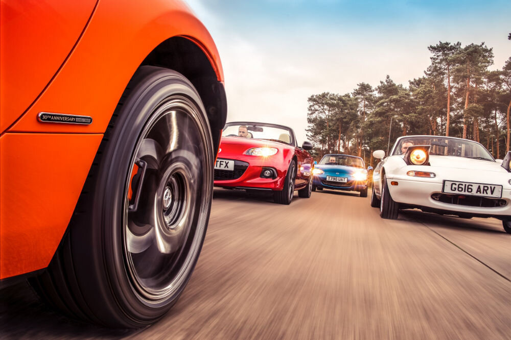 FOTOD. Mazda MX-5 sai 30aastaseks