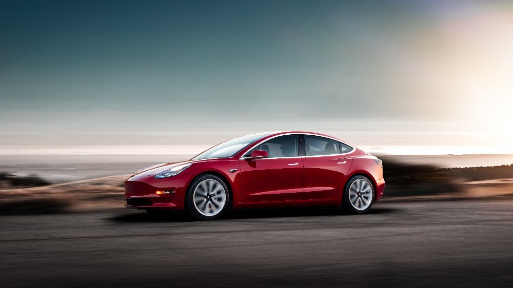 Tesla valiti 2019. aasta turvaliseimaks kahes kategoorias