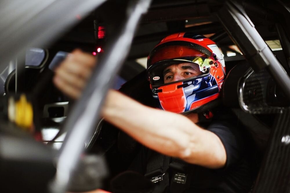 Robert Kubica testib BMW M4 DTM autot