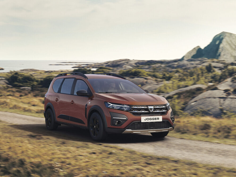 Dacia mudelivalikusse naasis 7-kohaline pereauto