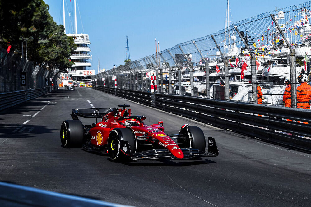 Monacos oli vabatreeningute kiireim Charles Leclerc