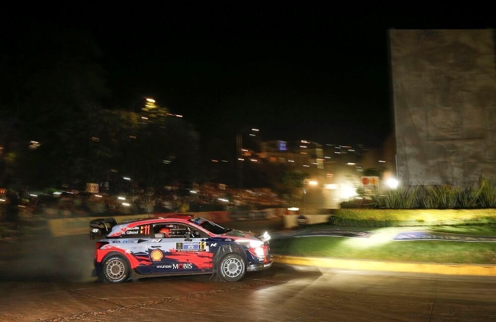 Ralli: Neuville tõusis avakatsete järel liidrikohale