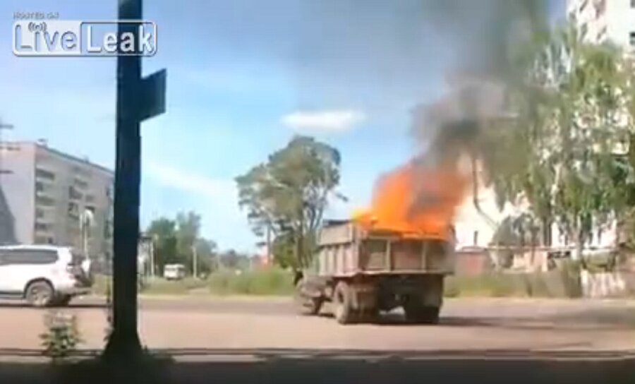 VIDEO: Eriti kuum veoauto