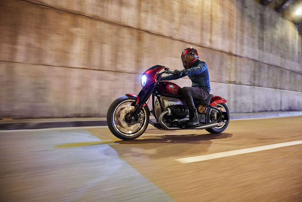 BMW lubab suurt cruiserit