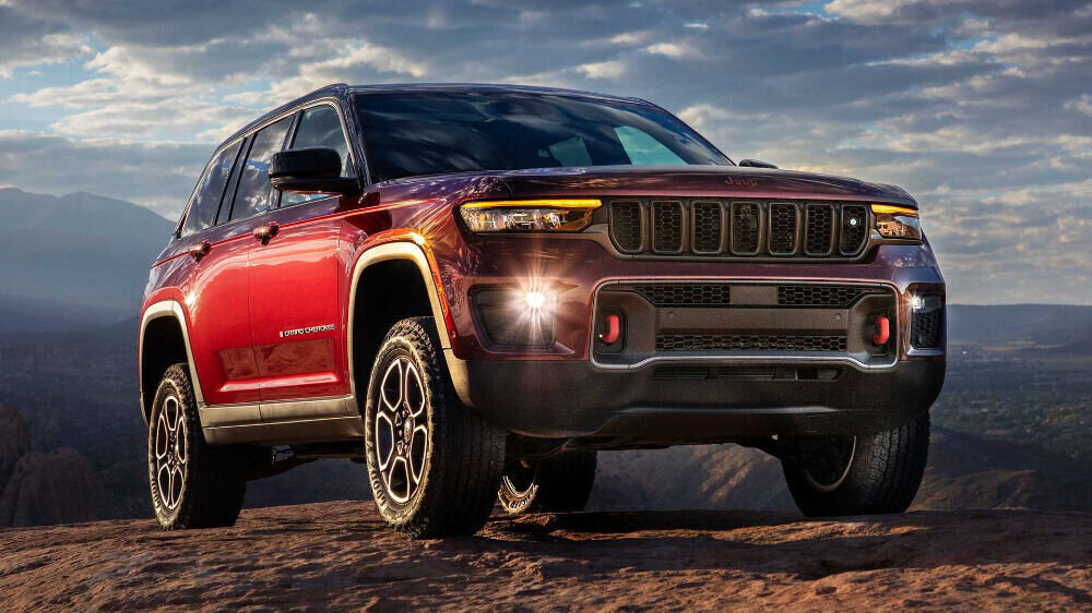 Galerii: uus Jeep Grand Cherokee rõhub maastikuvõimekusele ja tehnoloogiale