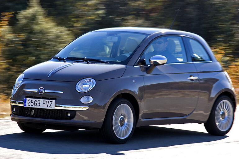 Fiat 500'st tehakse kabriolett