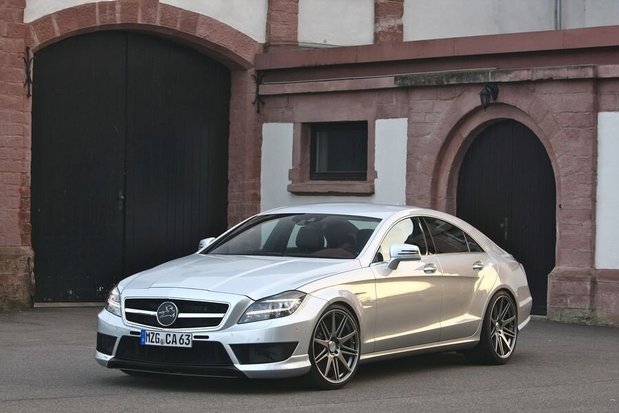 GENF 2013: Carlsson CK63 RSR kihutab kuni 340 km/h