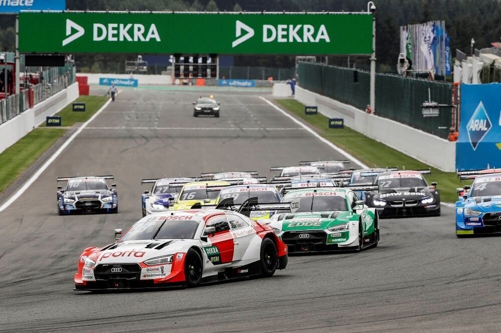 Audi sõitjad valitsesid DTM sarja avaetappi