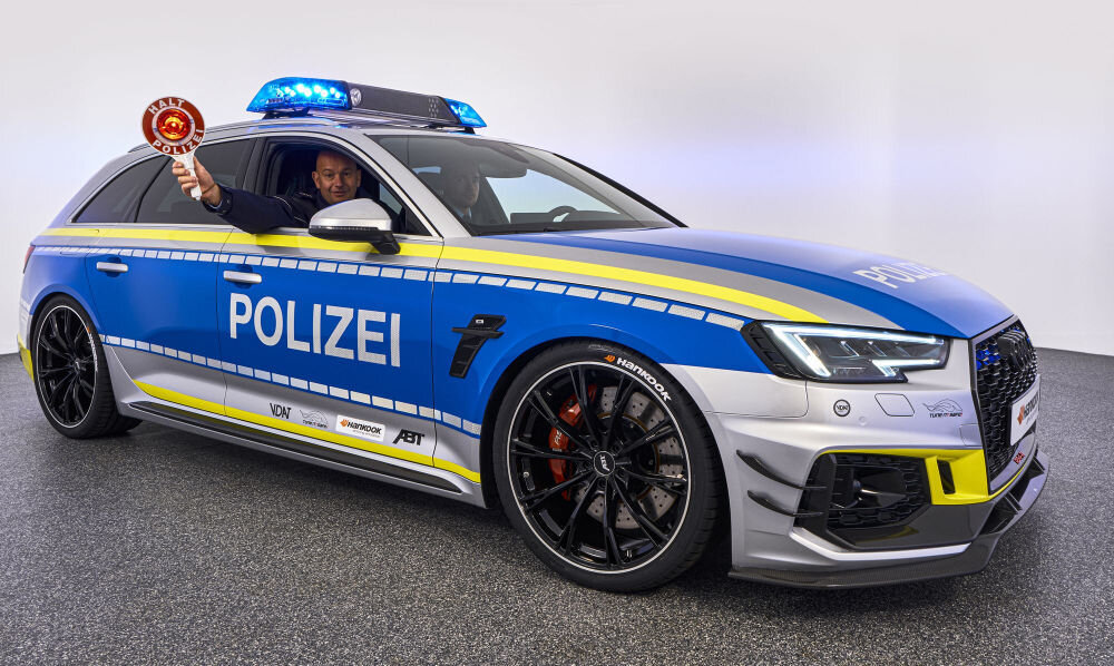 530 hj: tuunitud politseiauto