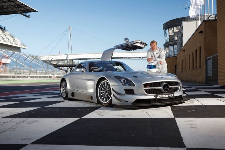 Mika Häkkinen läheb taas starti