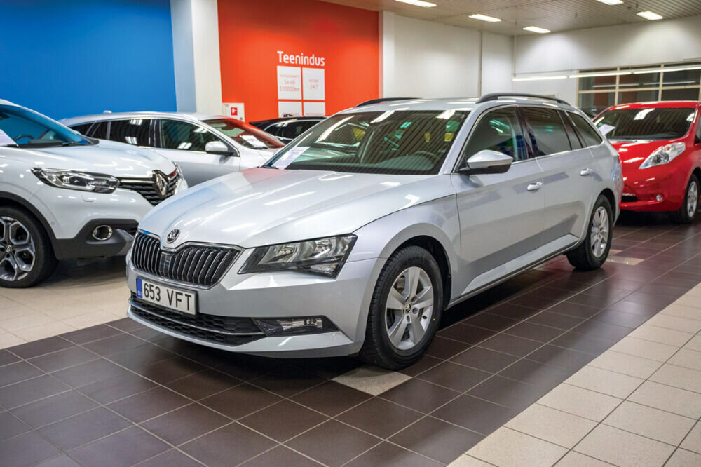 Kolmas Škoda Superb: kas täiuslik pereauto?