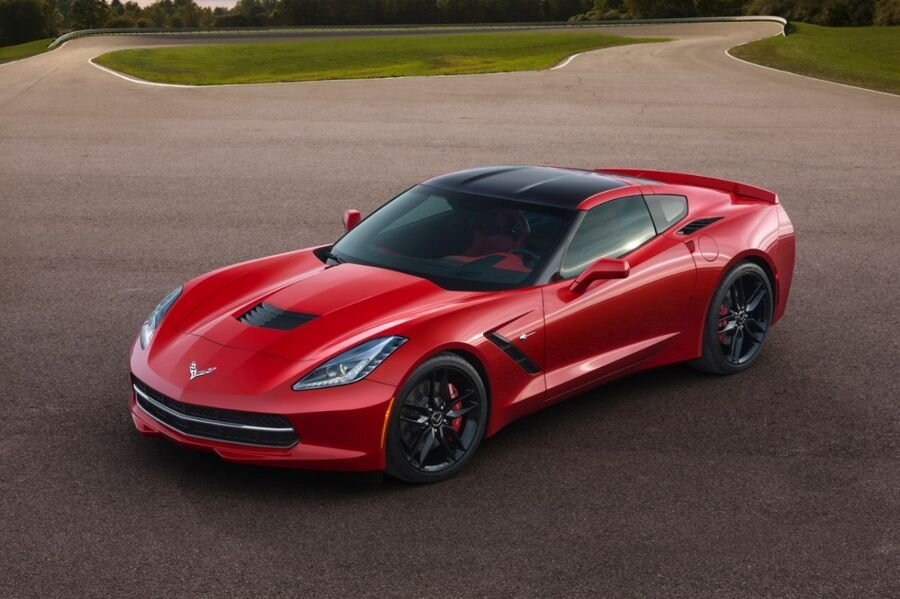 Chevrolet Corvette hakkab Euroopas maksma 69 990 eurot