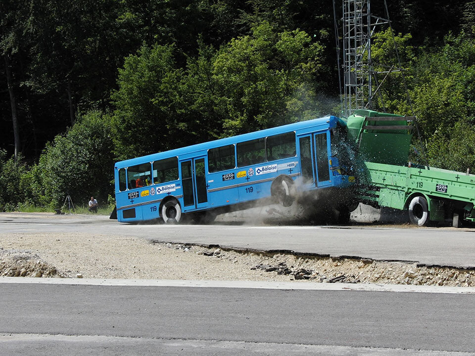 Venemaal soovitakse bussidele turvapatju