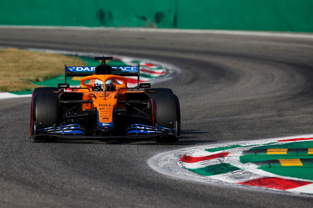 Ricciardo võitis, Norris kindlustas McLarenile kaksikvõidu