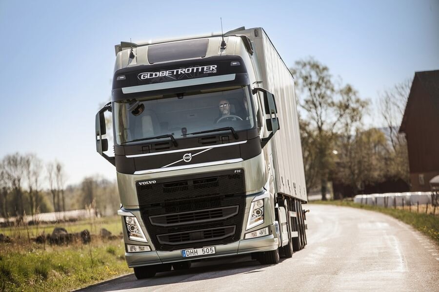 Volvo veoautodel võetakse kasutusele kahe siduriga I-Shift käigukast