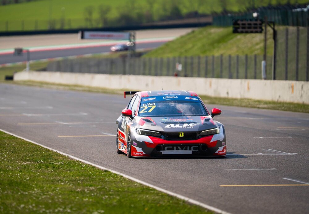 Ruben Volti sõidud TCR Europe avaetapil ei kulgenud ootuspäraselt