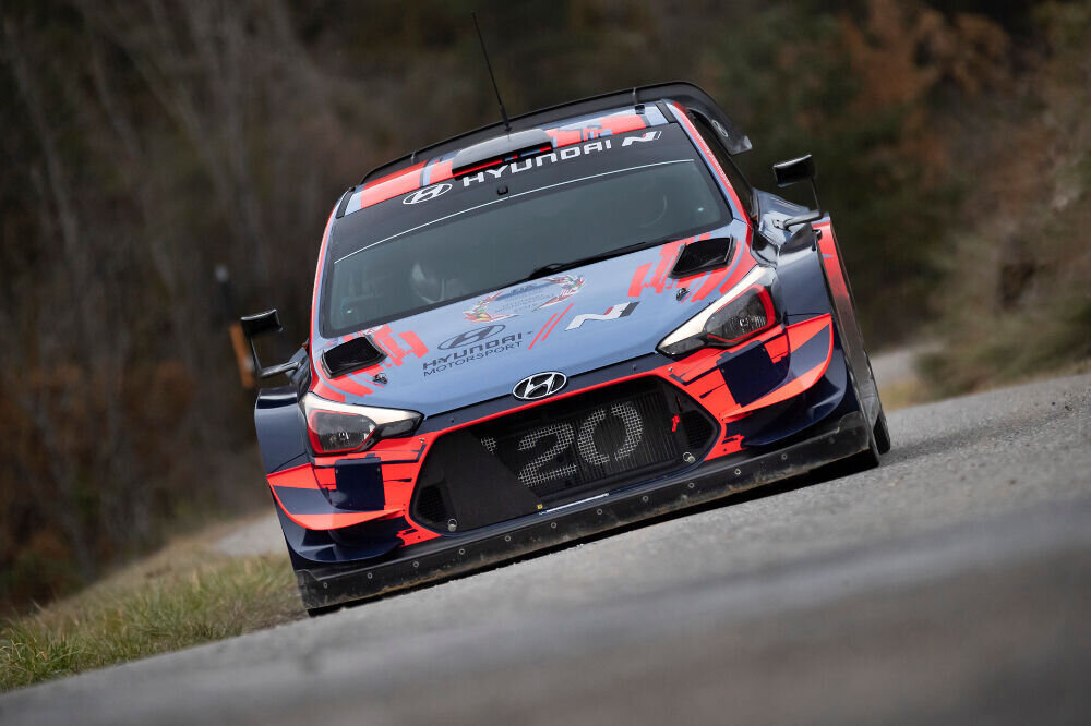 VIDEO. Ralli: Tänak testis Prantsusmaal, tiimikaaslased Belgias