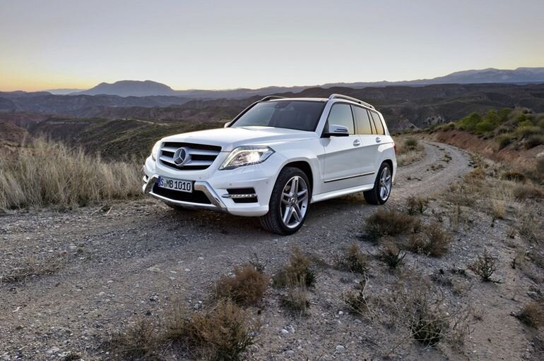 Mercedes värskendas GLK välimust