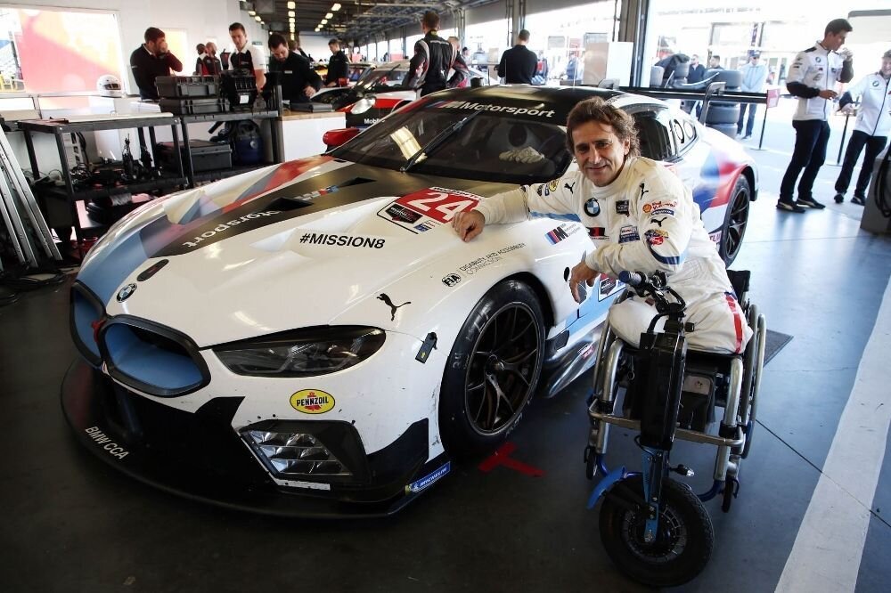 Alex Zanardi sattus raske peavigastusega haiglasse