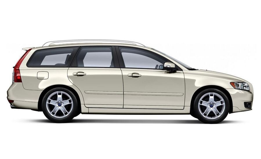 Volvo S40 ja V50 vajavad summuti tõttu käiku hooldusesse