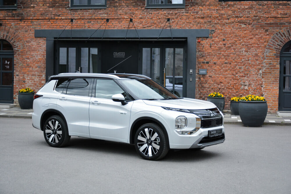 Uus Mitsubishi Outlander – Euroopa spetsiifiline pistikhübriid