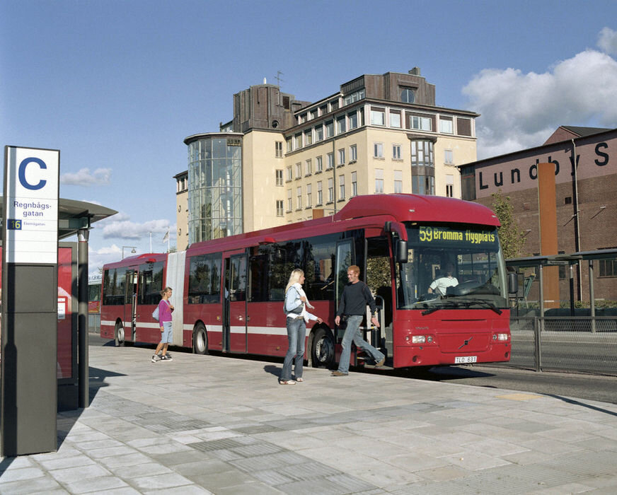 Volvo moderniseerib vanad Stockholmi liinibussid