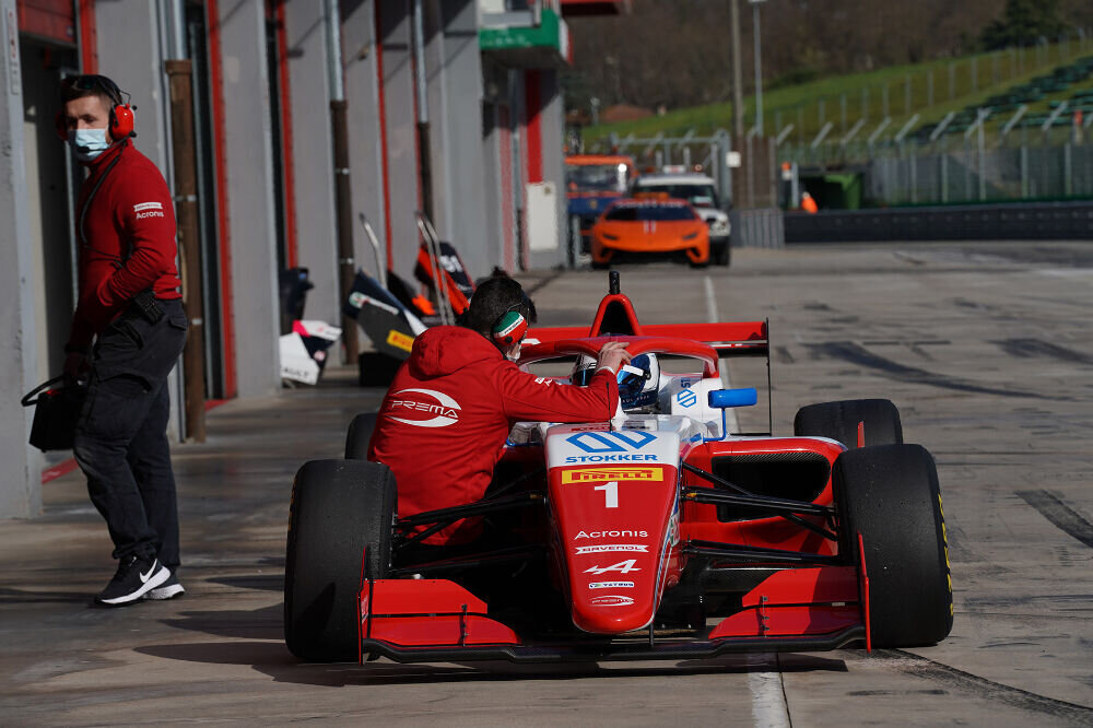Paul Aron sõitis viimasel testipäeval välja kolmanda aja